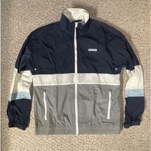 Hollistor Wind Breaker EXCELLENT CONDITION. Size M.
